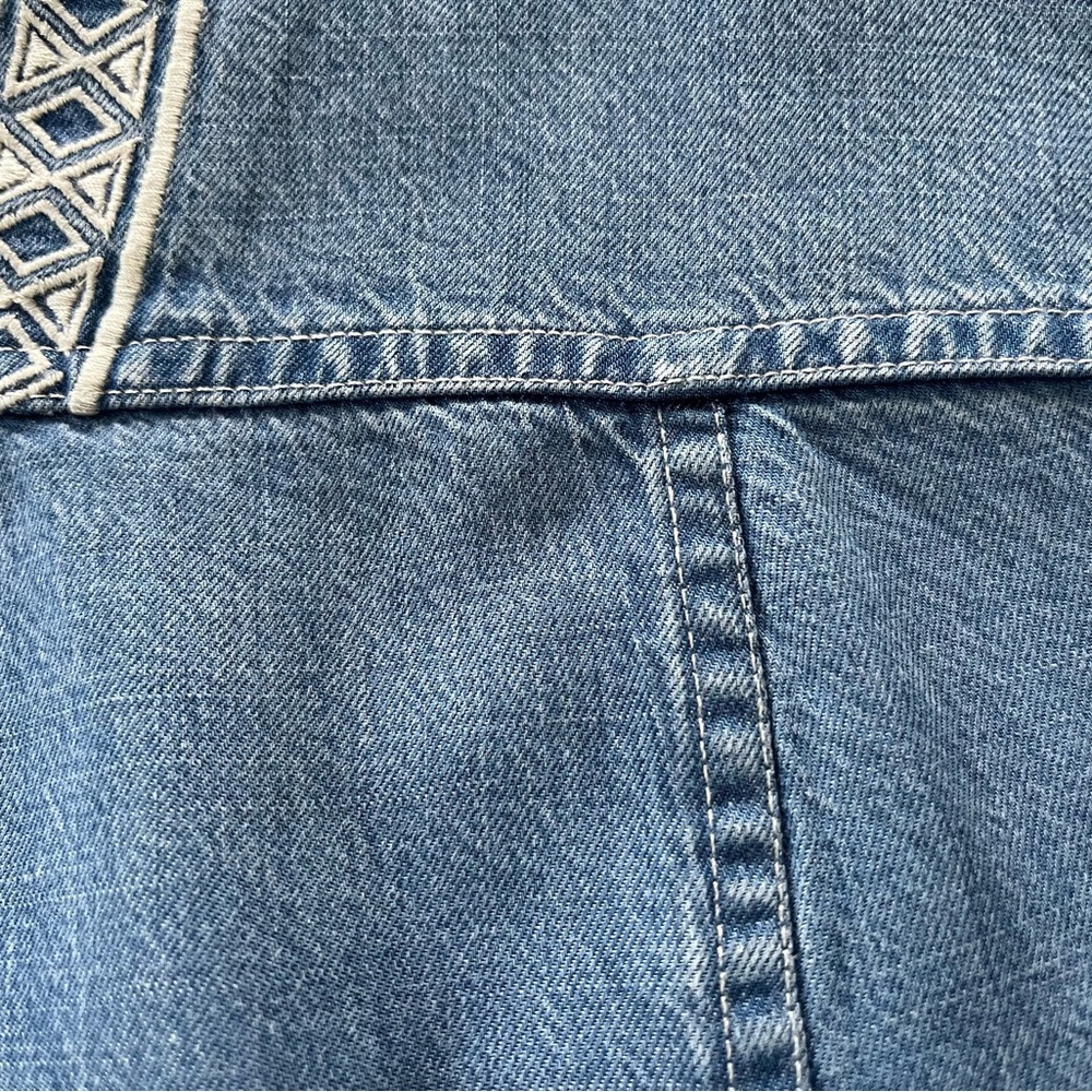 Southern Tide 100% Tencel Holly Embroidered Chambray Light Indigo Dress Size XS - Picture 7 of 16